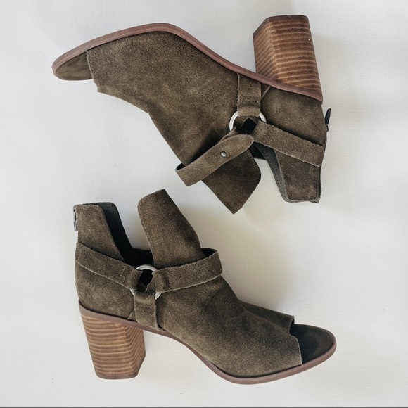 Crown Vintage Mason Suede Open Toe Boho Booties in Olive 9.5 - Picture 2 of 8